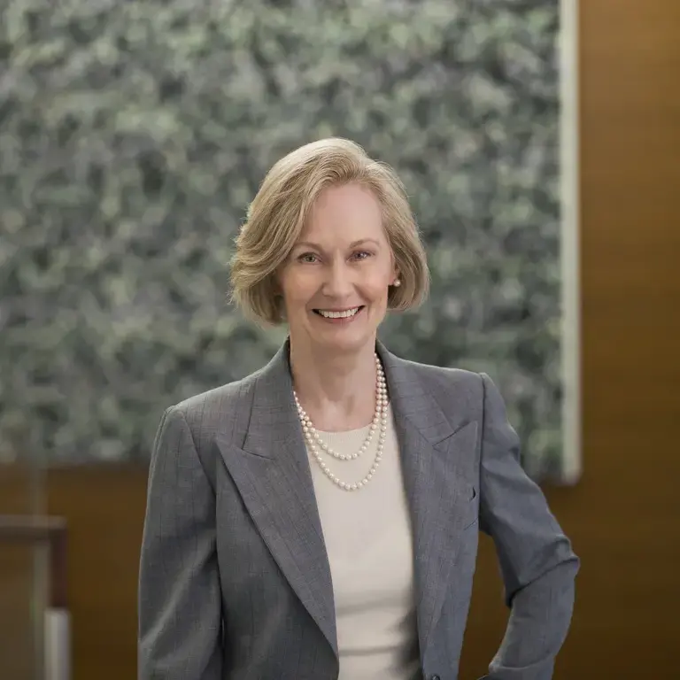 A photo of Marilyn Kunstler, Lecturer for Columbia's Technology Management master's program and partner at the law firm Boies Schiller Flexner LLP.