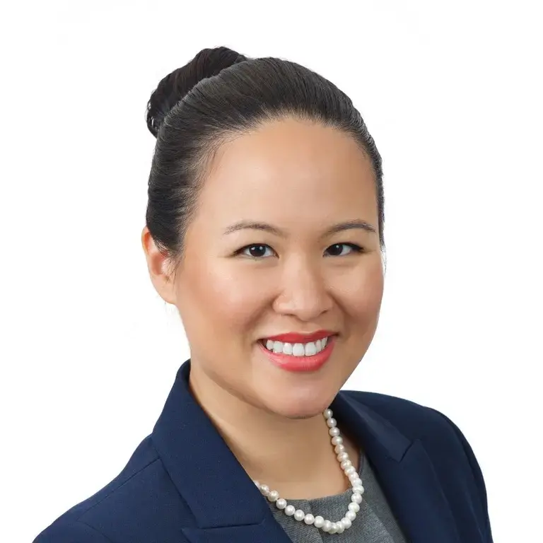 A headshot of Barbara Gao Shapiro, a member of Columbia SPS's Pre-College Advisory Board.