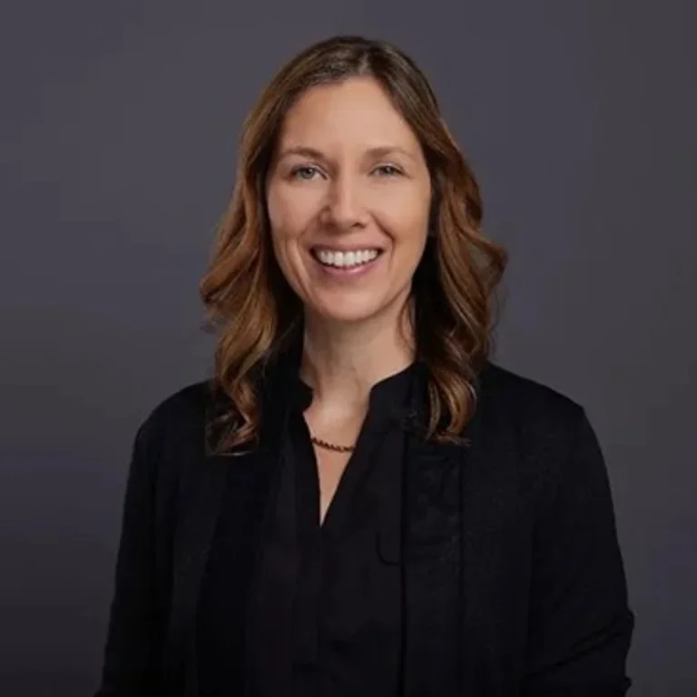 Allison L Bridges Headshot