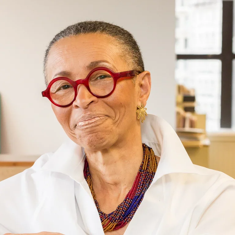 Reese Fayde headshot