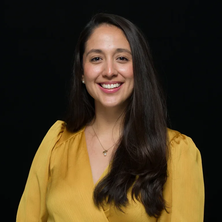 Karina Castolo Rodriguez headshot