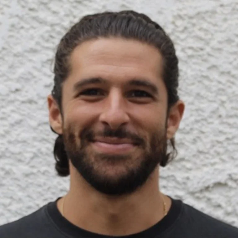 Gabriel Feldman headshot 