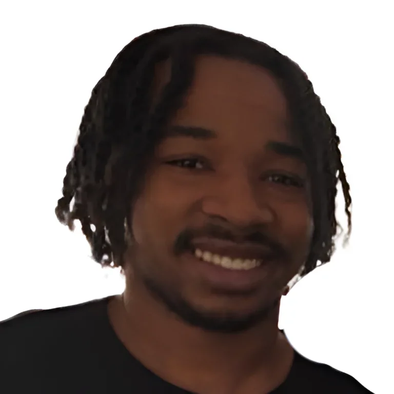 Titus Smith headshot 