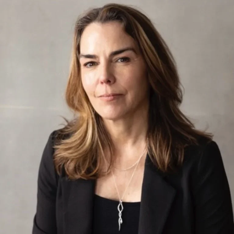 Jennifer Epstein Headshot