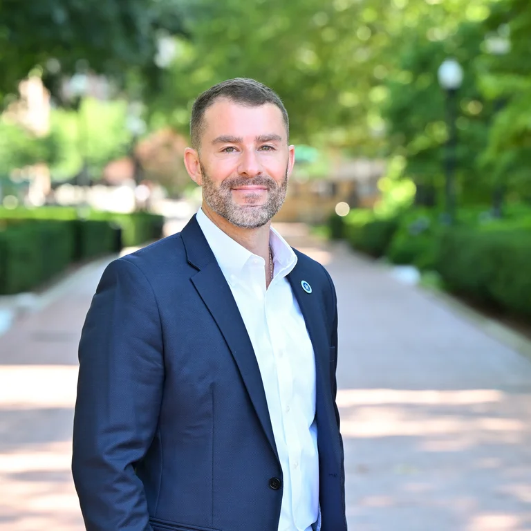 Dr. Kevin Visconti
