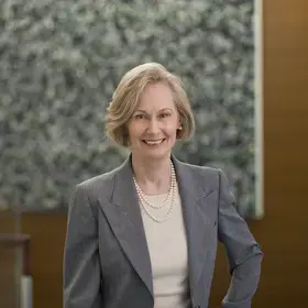 A photo of Marilyn Kunstler, Lecturer for Columbia's Technology Management master's program and partner at the law firm Boies Schiller Flexner LLP.