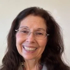 Adela J Gondek Headshot