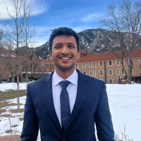 Pranav Krishnan headshot