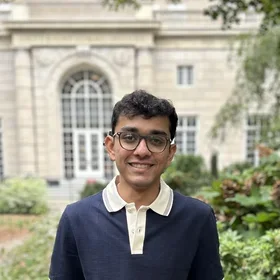 Rihaan Satia headshot