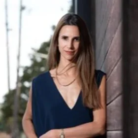 Catarina Carvalho Headshot