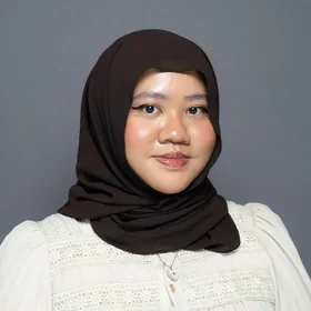 Headshot of Azida Azmi