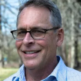 Braddock Linsley Headshot