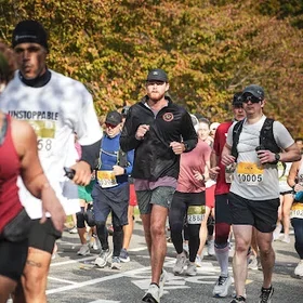 Runners in the 50th Marine Corps Marathon