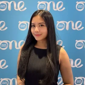 Glory Lamria Aritonang