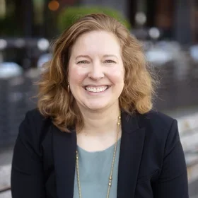 Sophie Rutenbar headshot