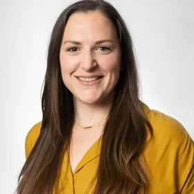 Professional photo of Amy Newhall