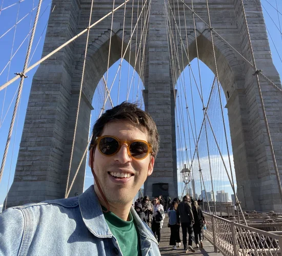Camilo Aviles on the Brooklyn Bridge
