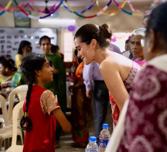 Noelle Demole in India