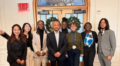 IKNS Capstone Students and NYC Sponsor